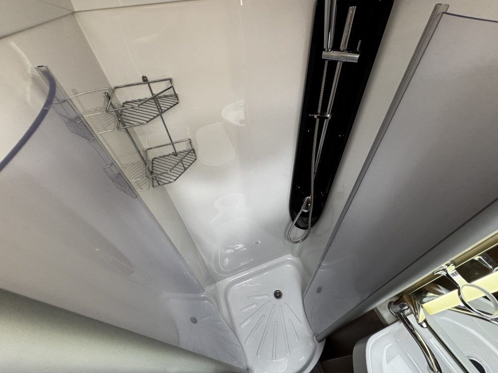 Auto-Trail Apache 700 2018
