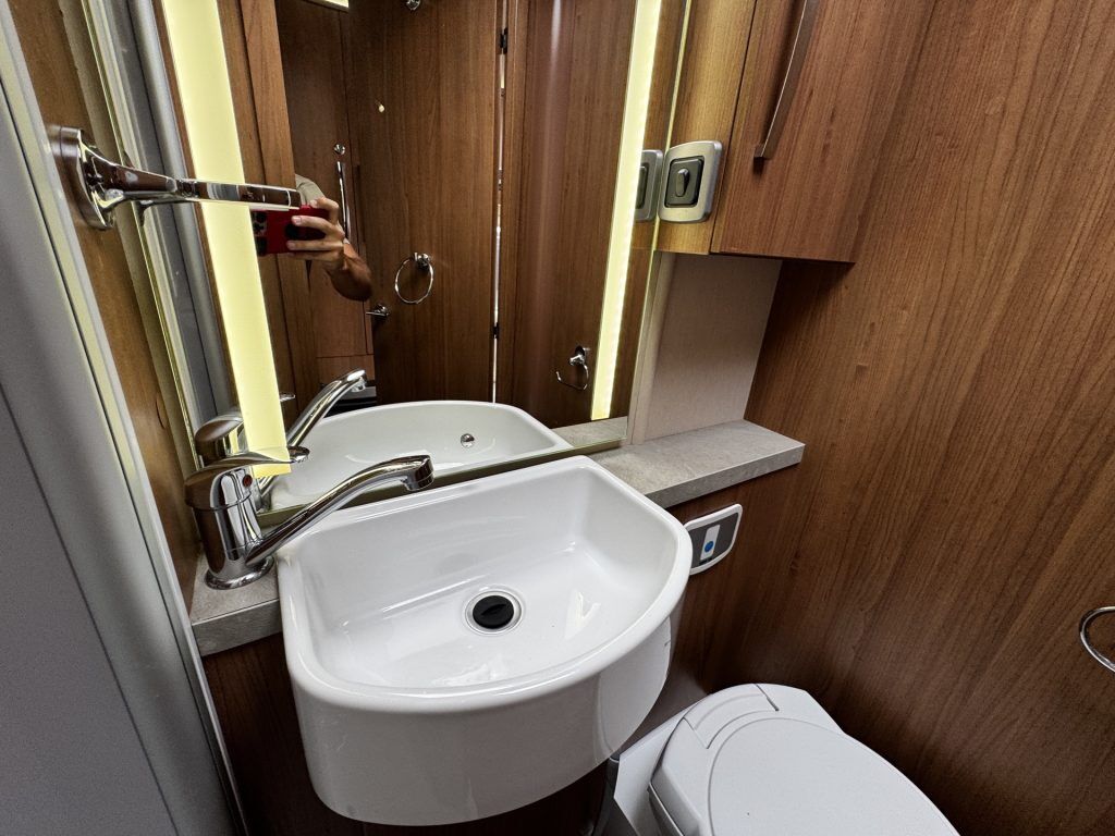 Auto-Trail Apache 700 2018