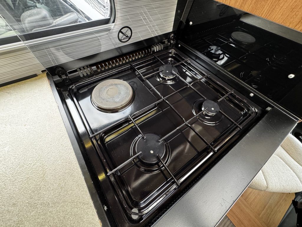 Auto-Trail Apache 700 2018
