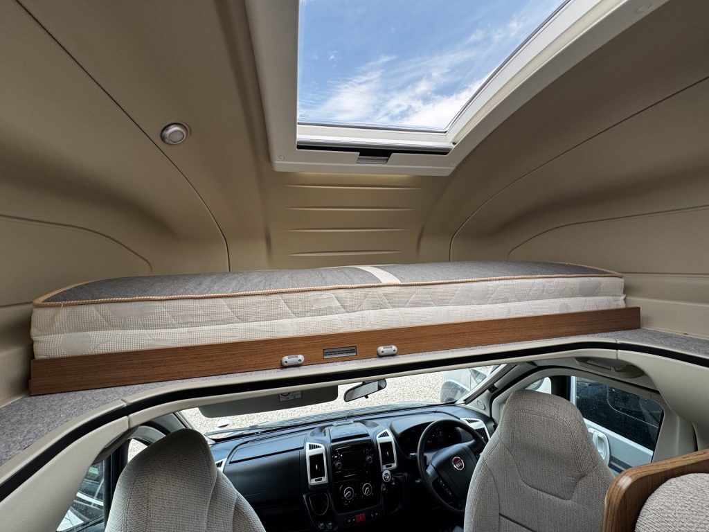 Auto-Trail Apache 700 2018