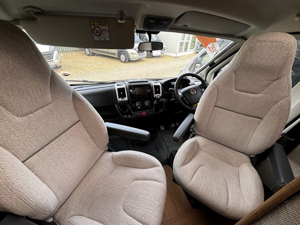 Auto-Trail Apache 700 2018