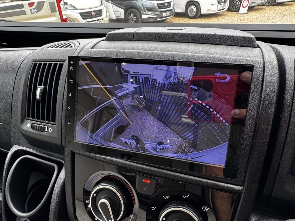 Pilote Essentiel P716 2019