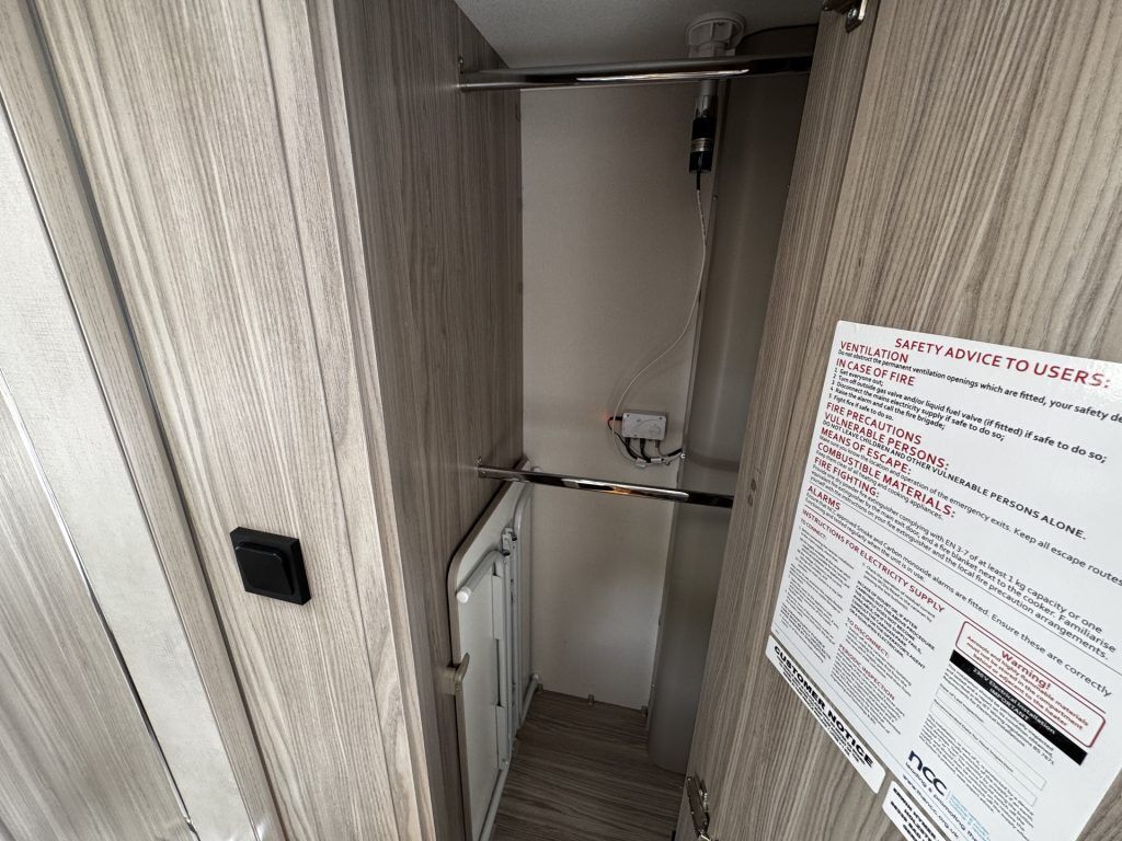 Elddis Platinum 194 2021