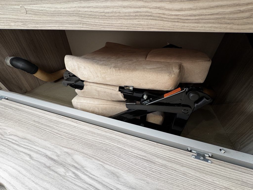Elddis Platinum 194 2021