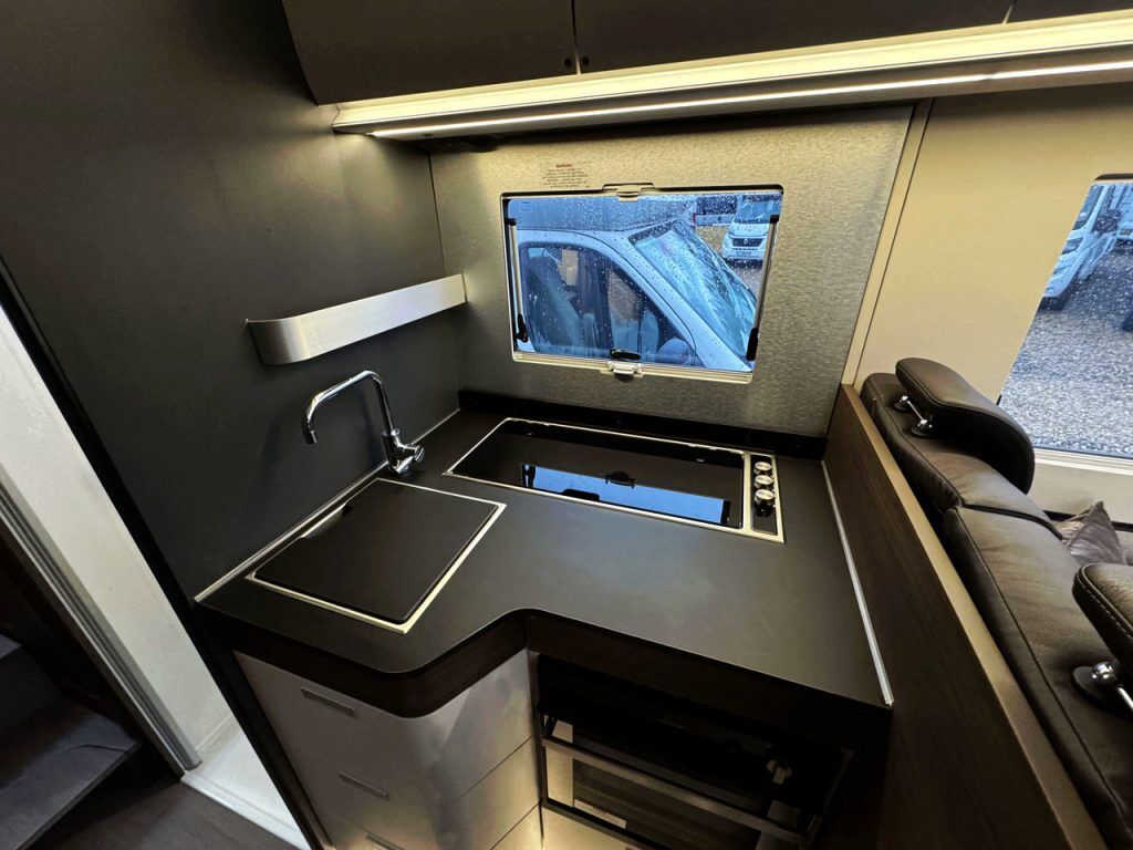 Adria Coral Supreme 670 SL