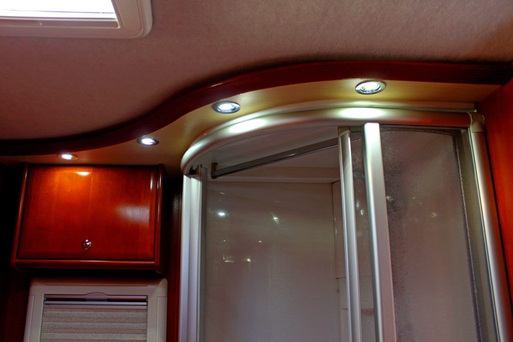 Concorde Liner 1090M - Shower