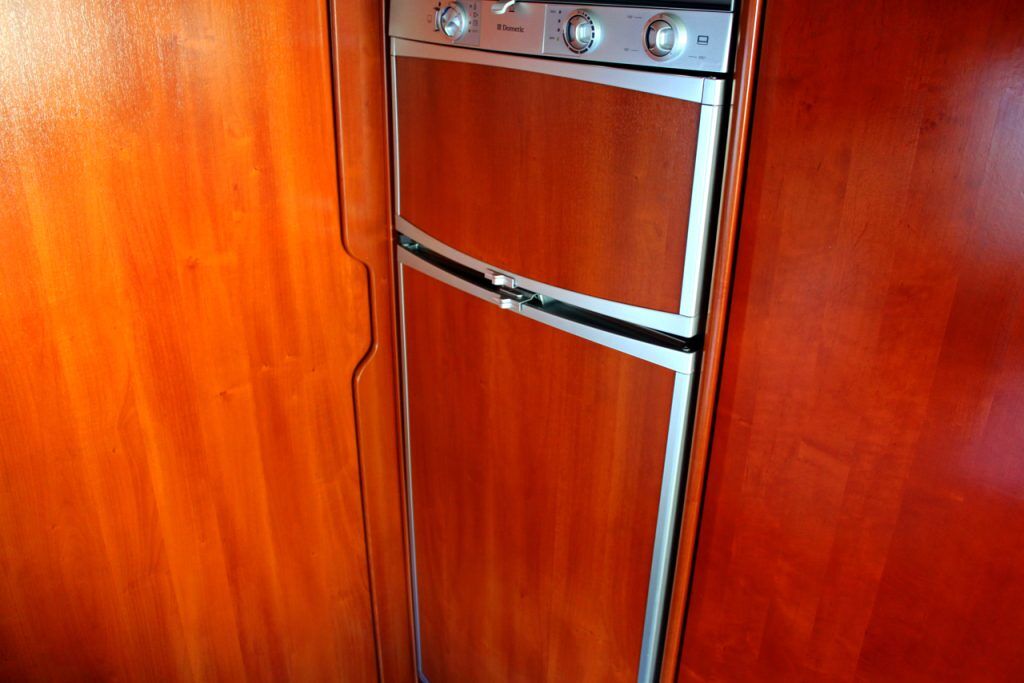 Concorde Liner 1090M - Fridge Freezer
