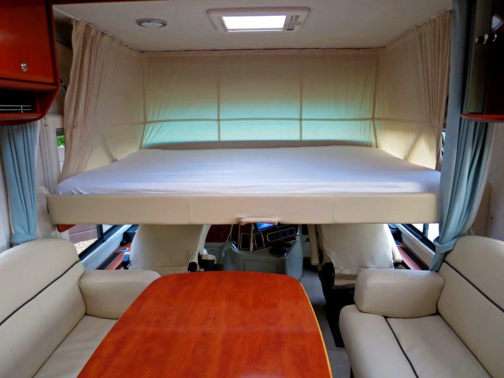 Concorde Liner 1090M - Overcab Drop Down Bed