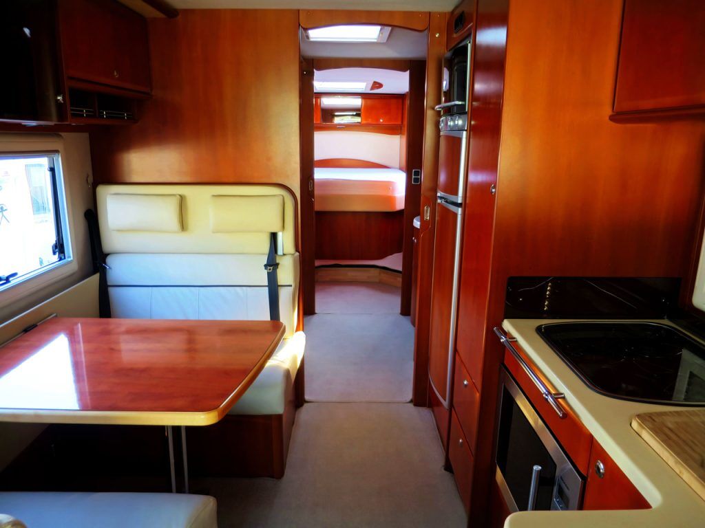Concorde Liner 1090M - 2nd lounge