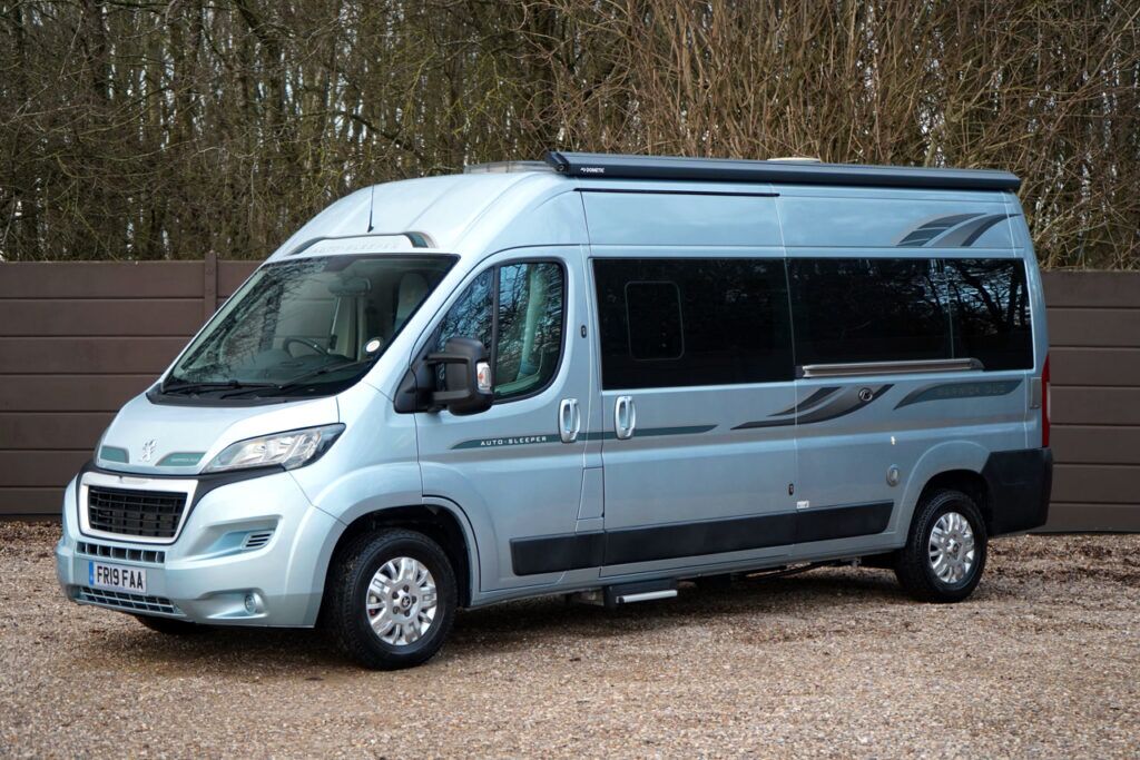 Auto-Sleepers Warwick Duo