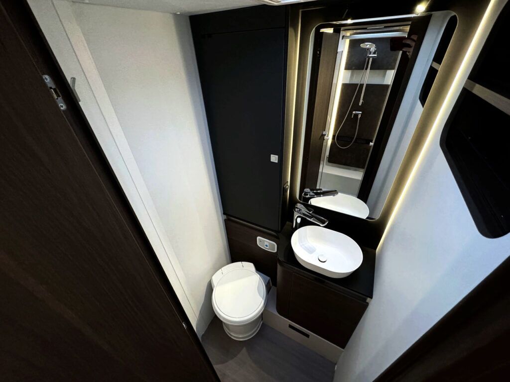 Adria Coral Supreme 670 SL