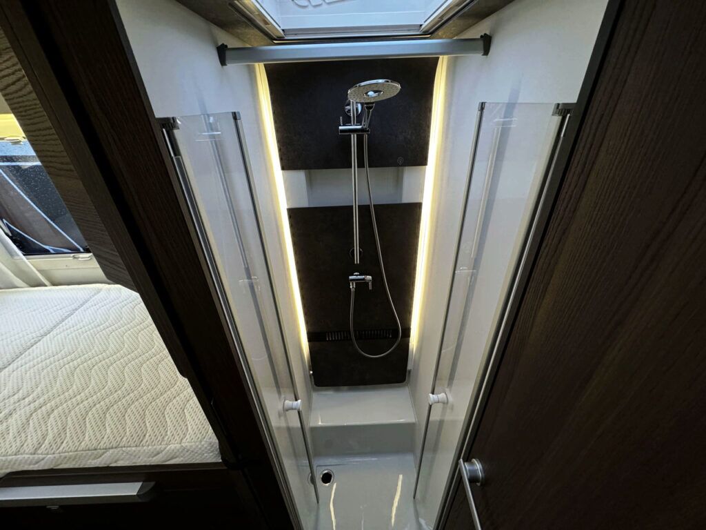 Adria Coral Supreme 670 SL