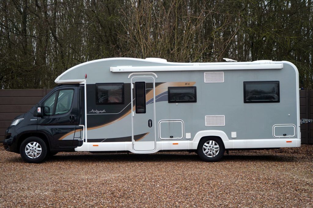 Bailey Autograph 81-6