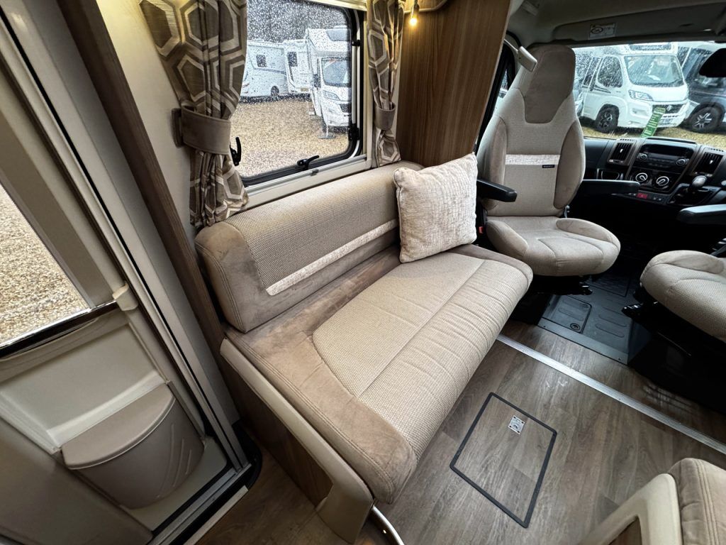 Swift Bessacarr 599 Lounge