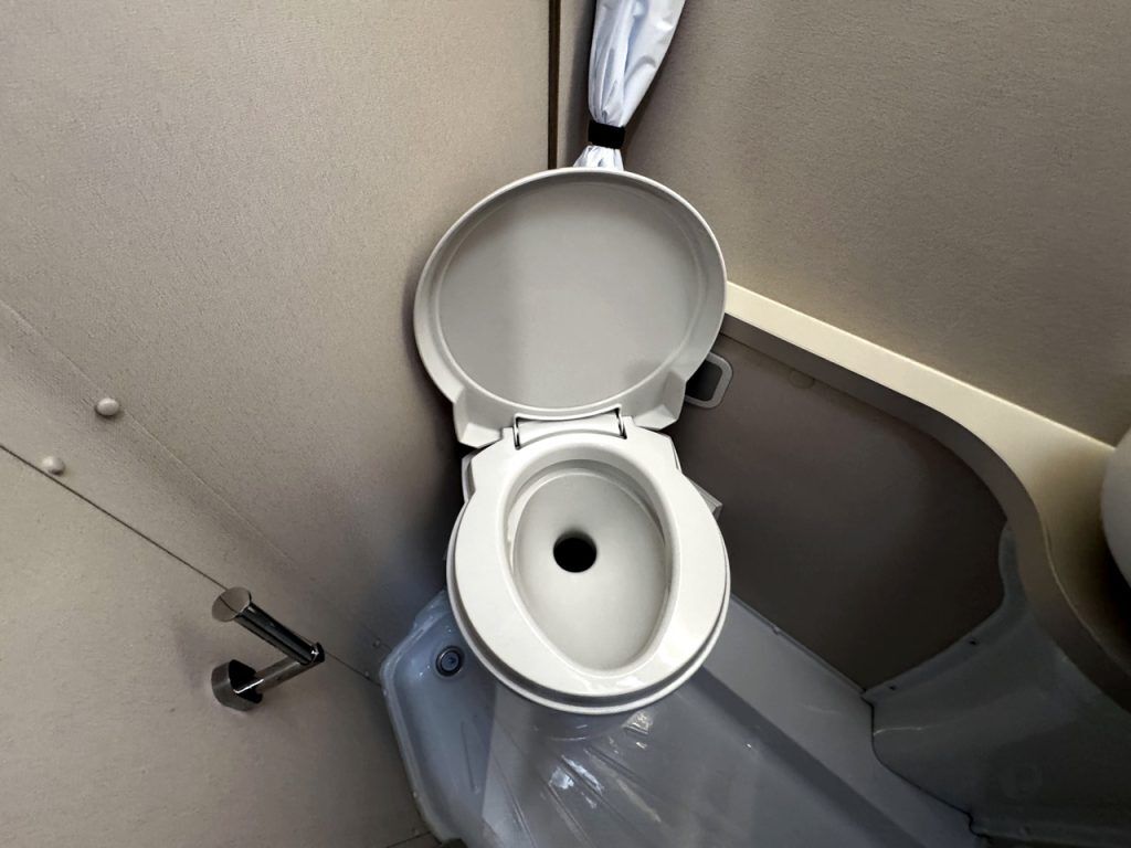 Elddis Autoquest CV20