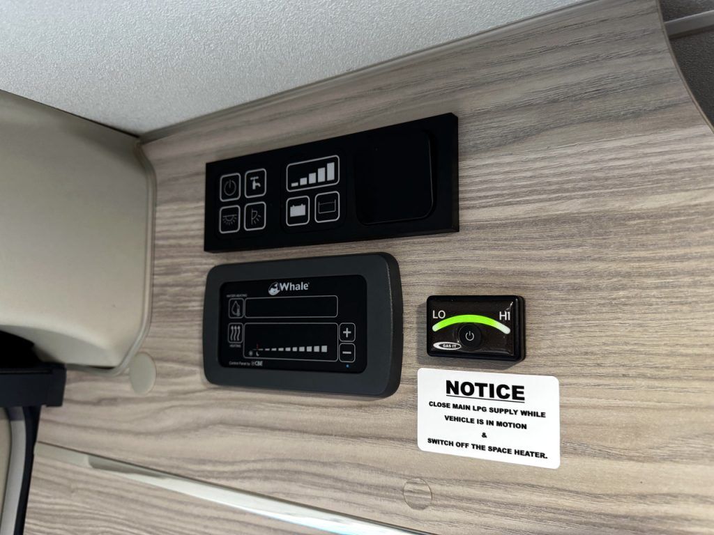 Elddis Autoquest CV20