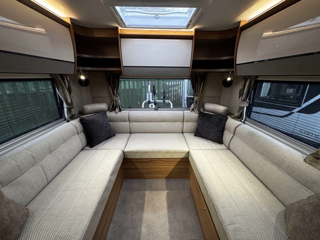 Bailey Autograph 81-6