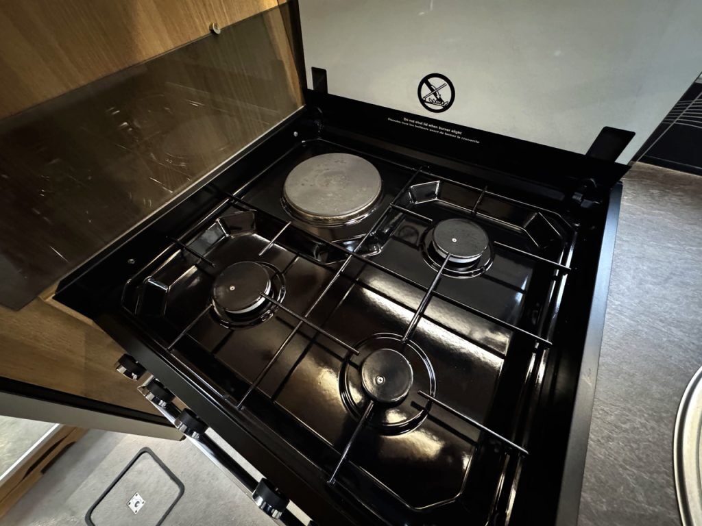 Bailey Autograph 81-6