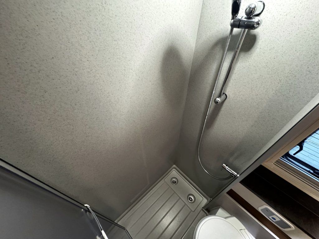 Bailey Autograph 81-6