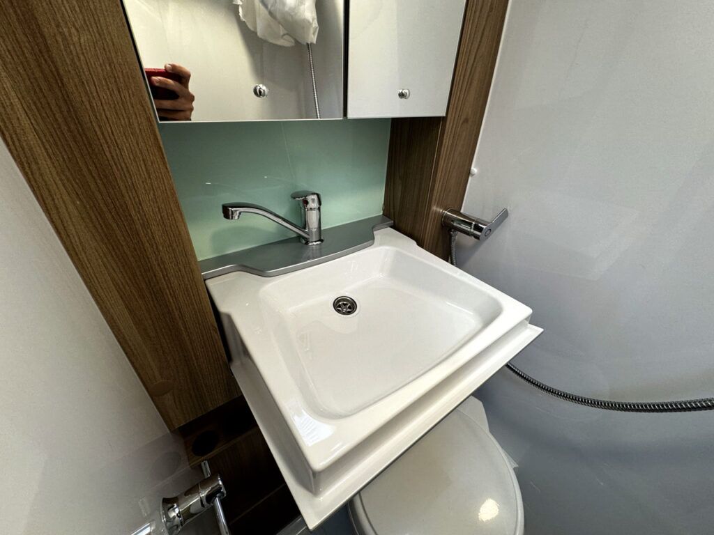 Swift Champagne 122