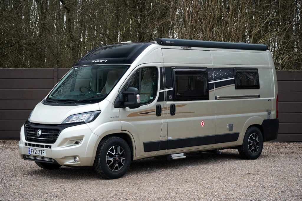 Swift Champagne 122