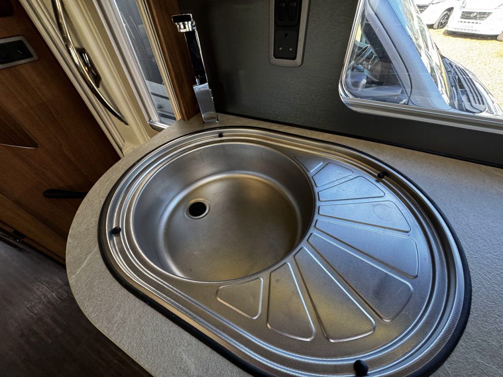 Auto-Trail Scout