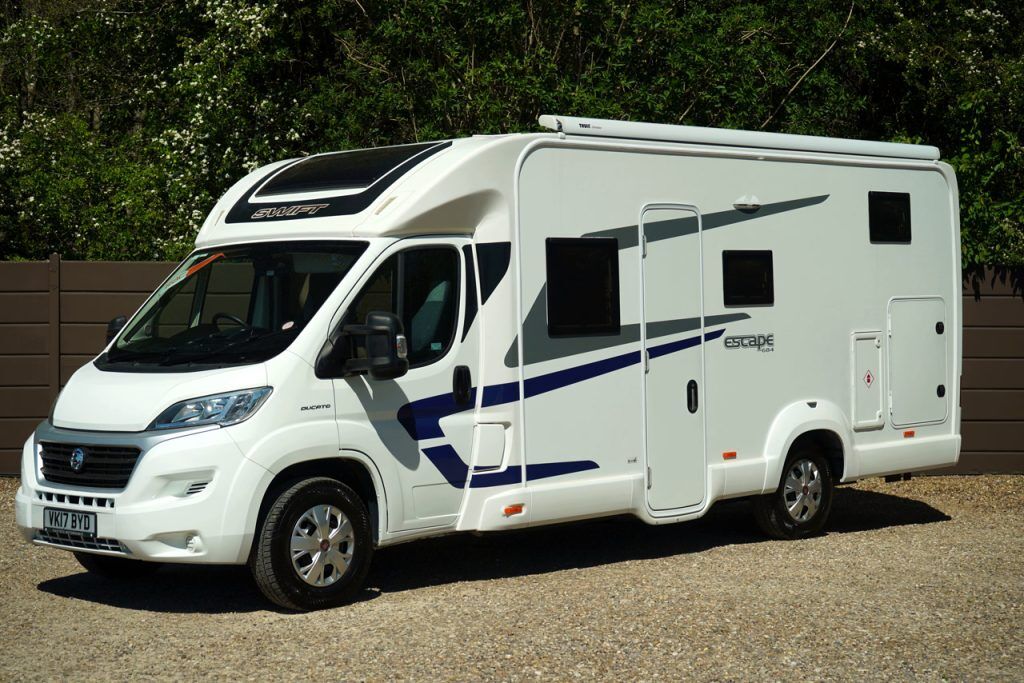 Swift Escape 684
