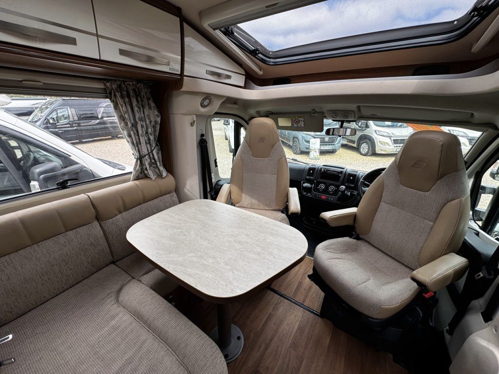 Hymer Exsis-T 414