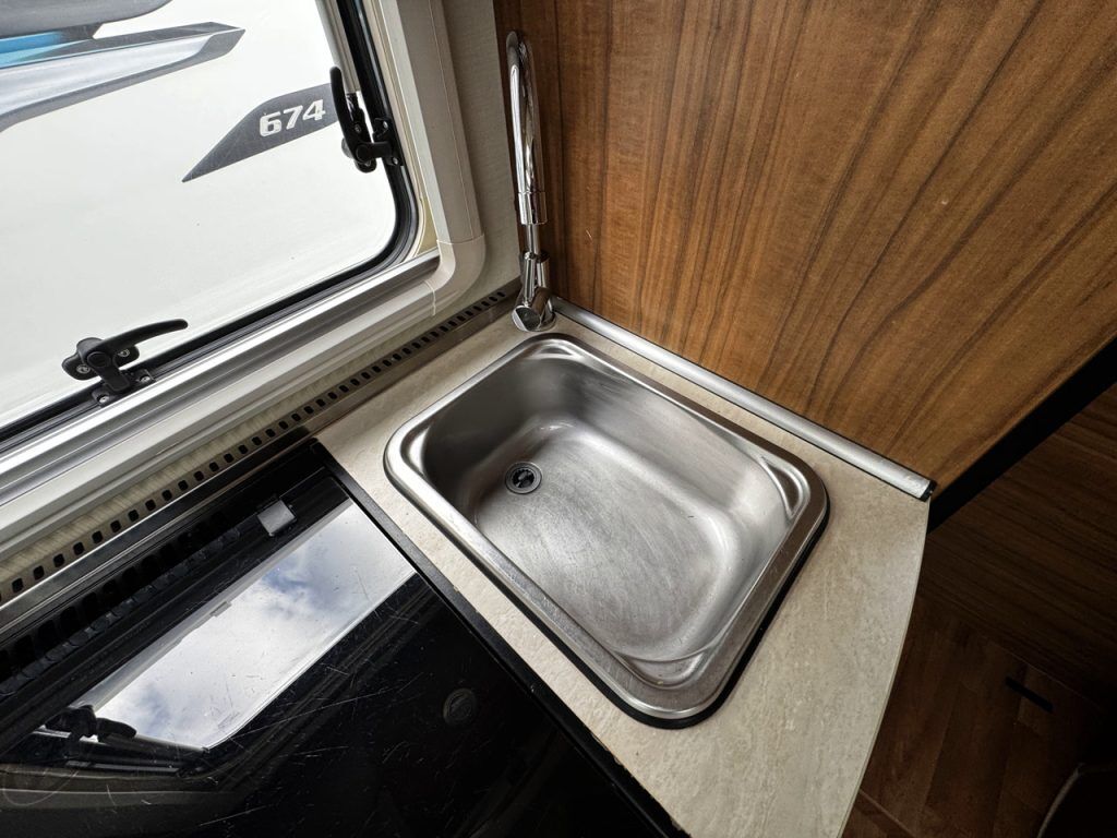Hymer Exsis-T 414