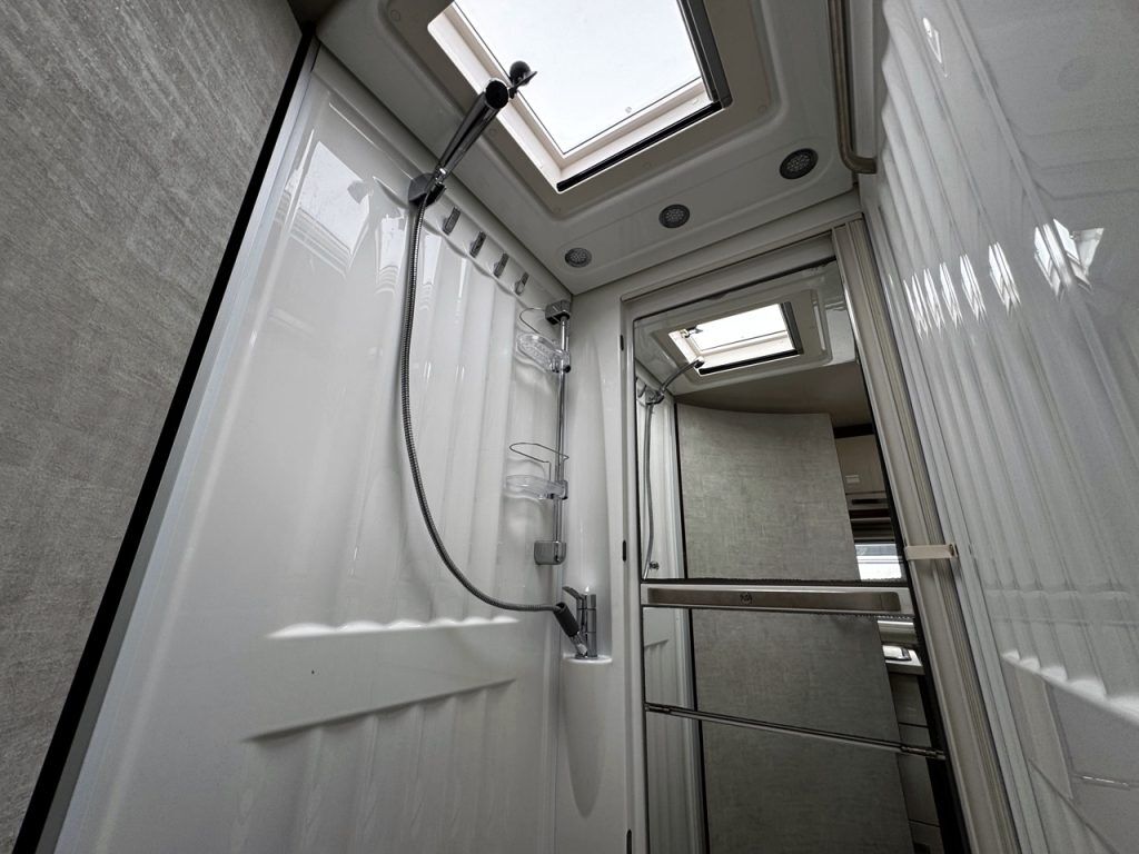Hymer Exsis-T 414