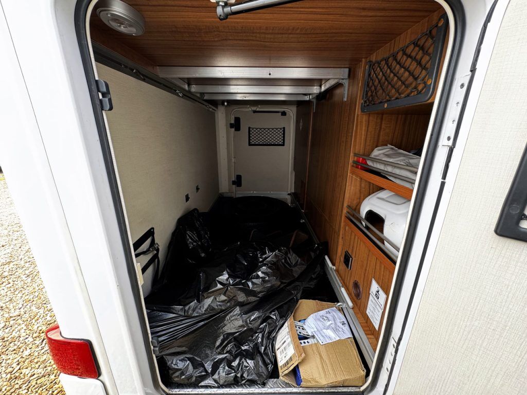 Hymer Exsis-T 414