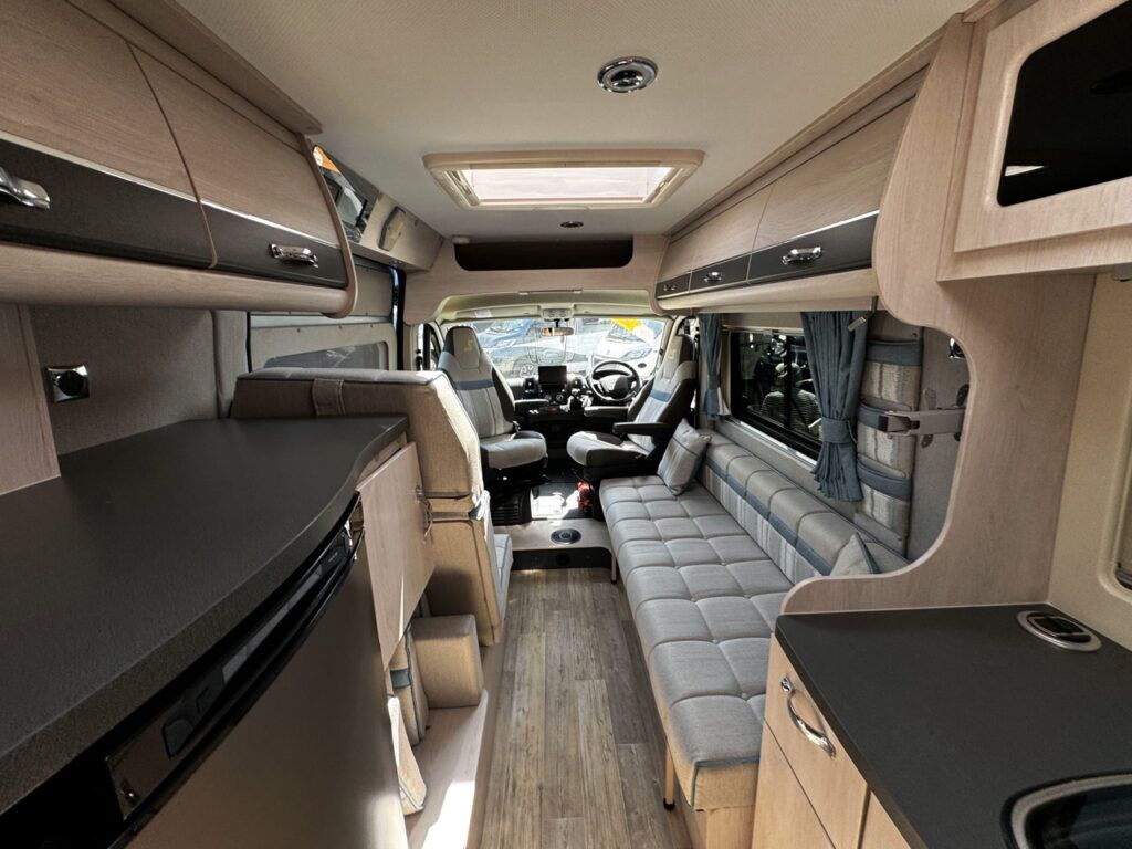 Auto-Sleepers Kemerton XL