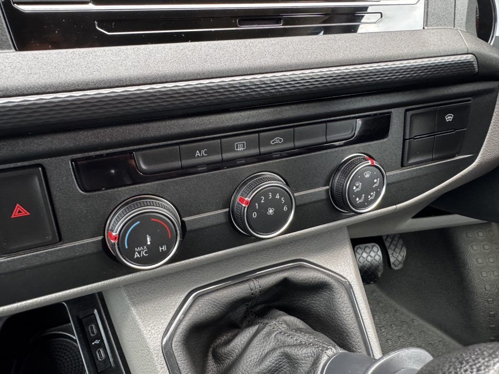 Volkswagen Autohaus T6.1 Highline 2023