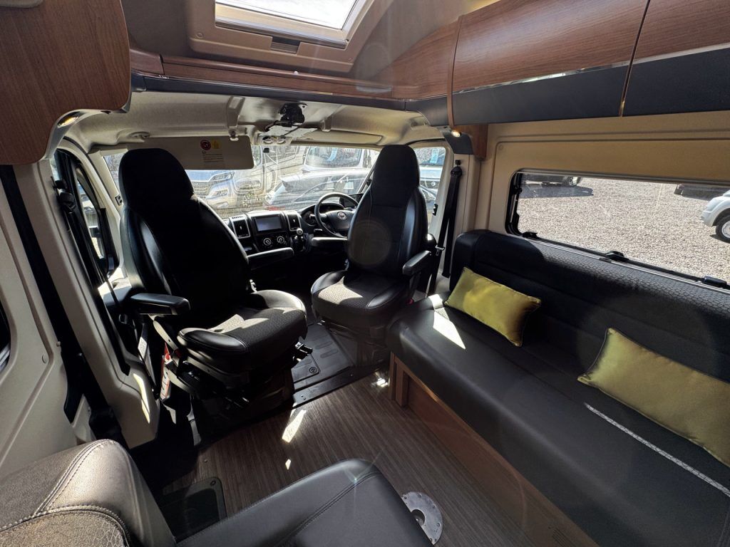 Auto-Trail V-Line 600