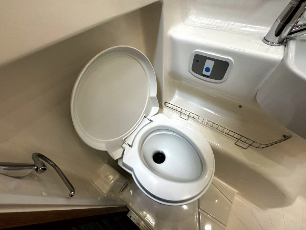 Auto-Trail V-Line 600