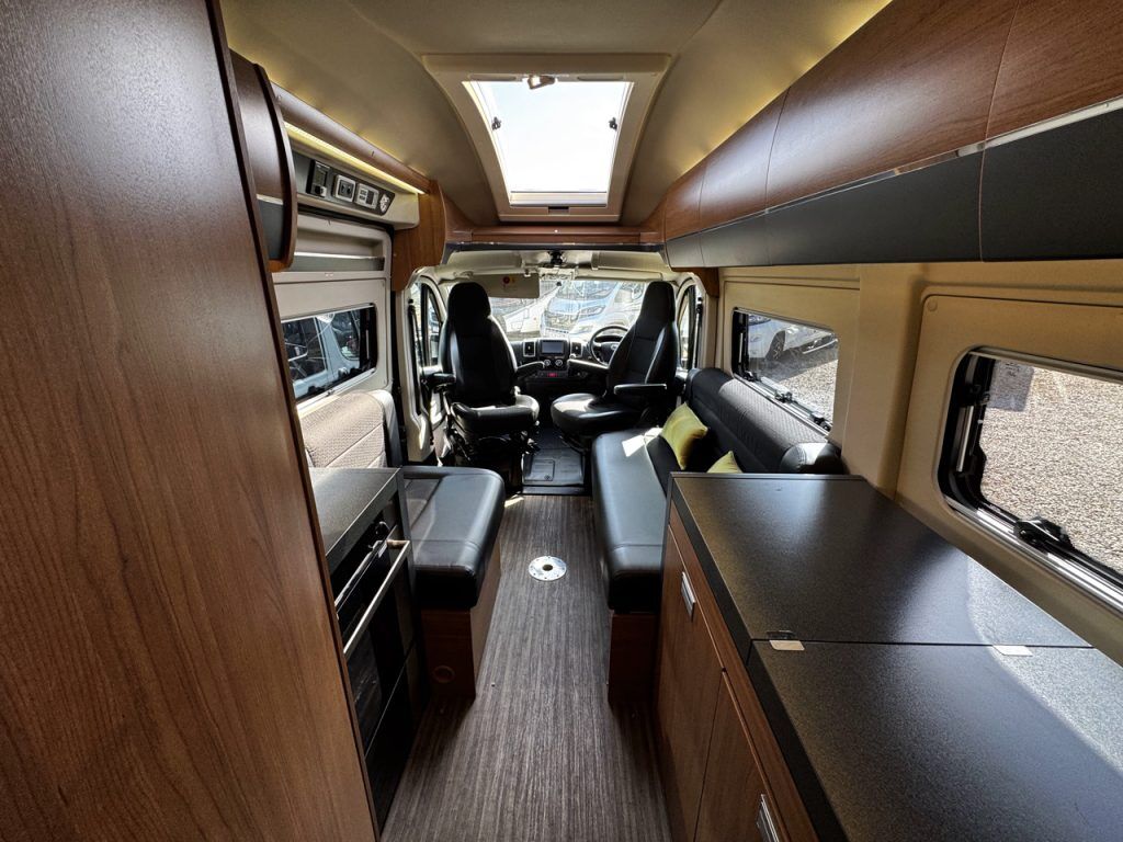 Auto-Trail V-Line 600