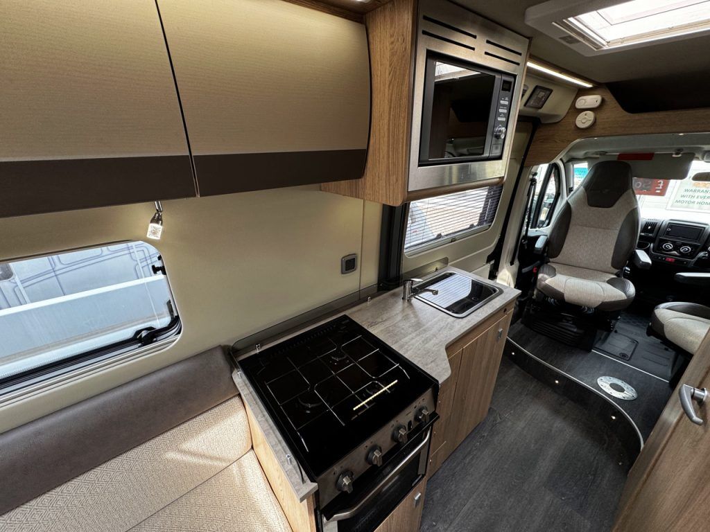 Auto-Trail V-Line 635 Sport