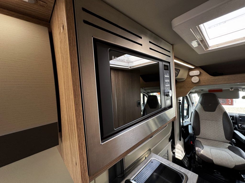 Auto-Trail V-Line 635 Sport
