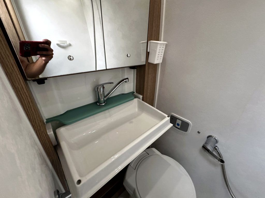 Auto-Trail V-Line 635 Sport