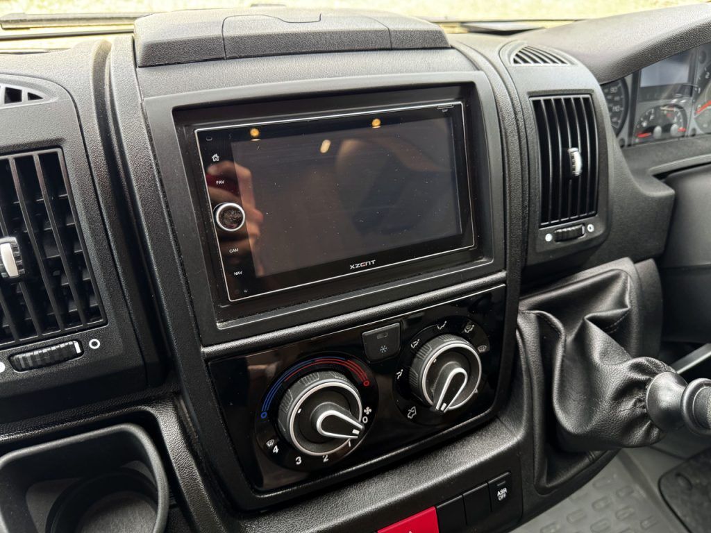 Auto-Trail V-Line 635 Sport