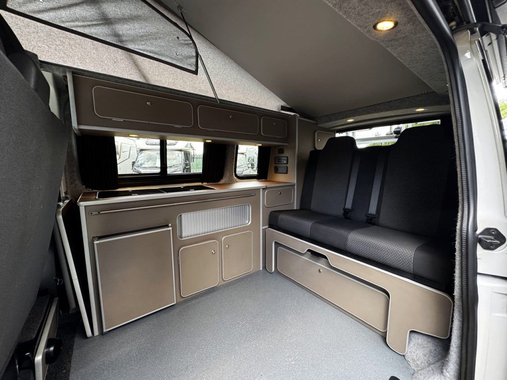 Volkswagen T6.1 Highline Camperking