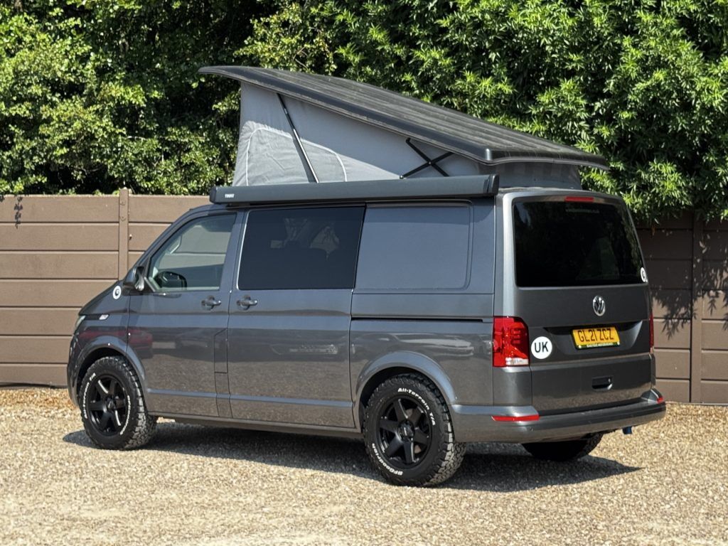 Volkswagen T6 Highline 8 Ball 2021