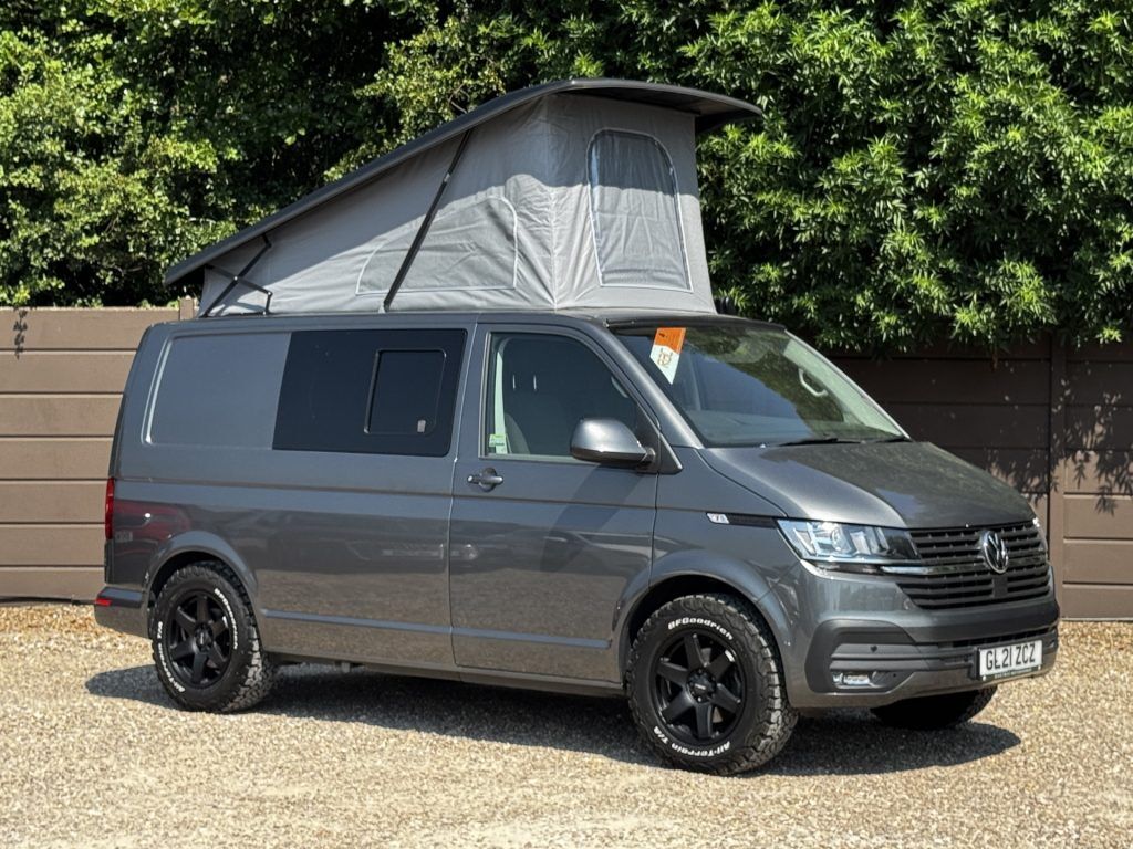 Volkswagen T6 Highline 8 Ball 2021