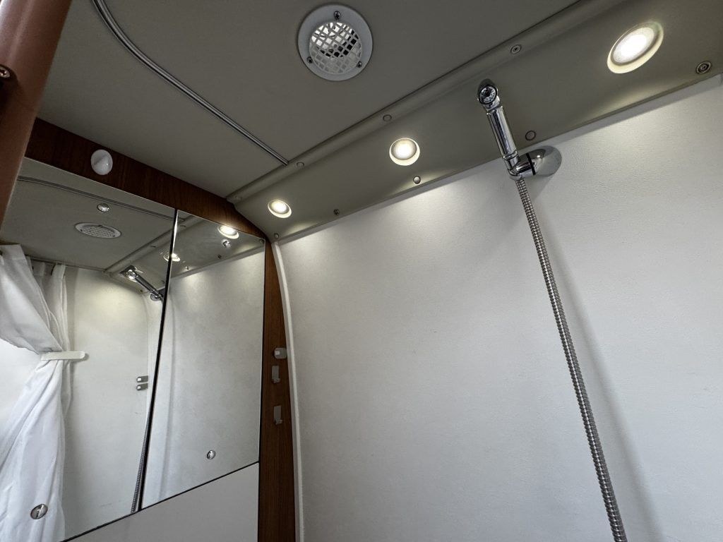 Auto-Trail V-Line Sport 635 2019