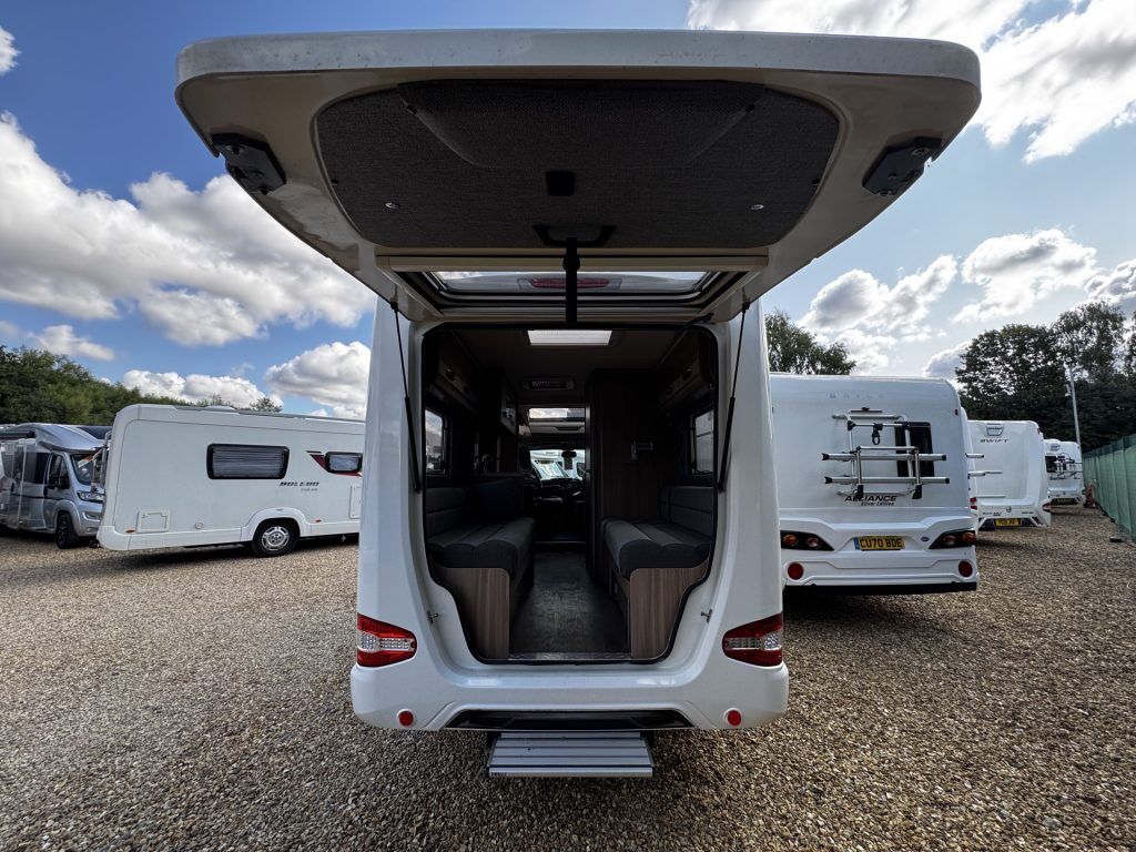 Swift Rio 320 2015