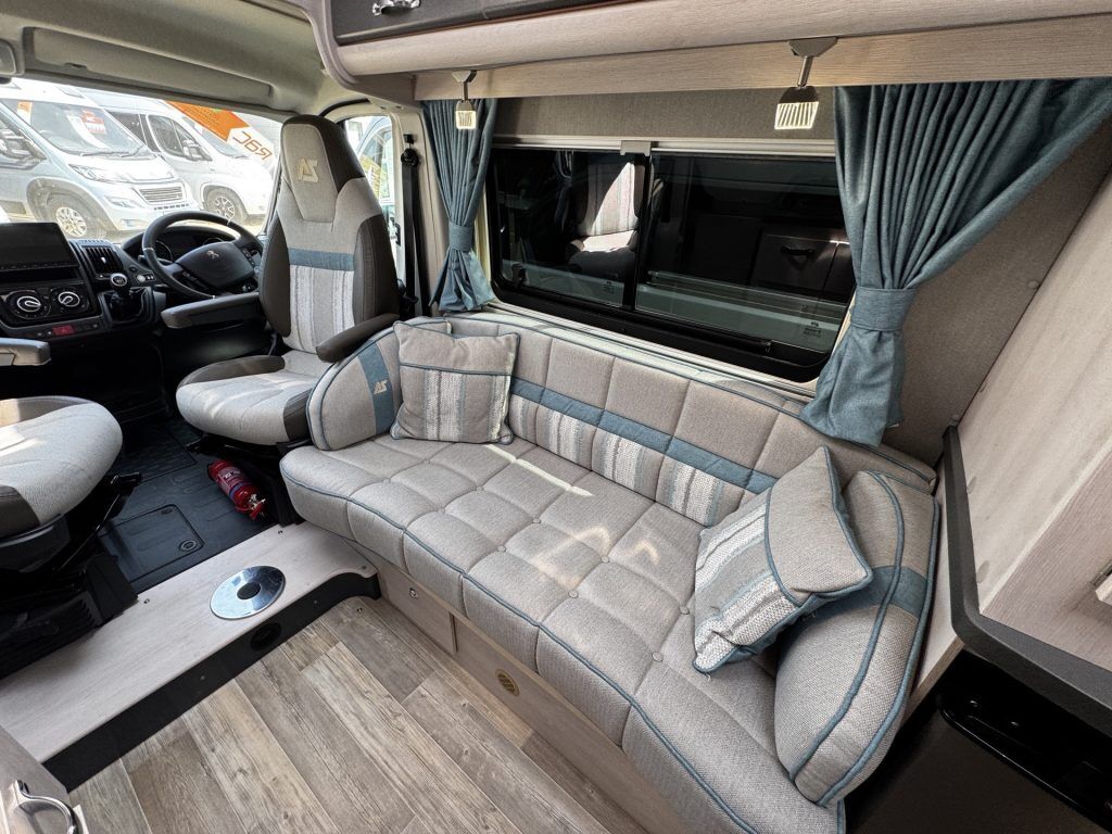 Auto-Sleepers Kingham 2022