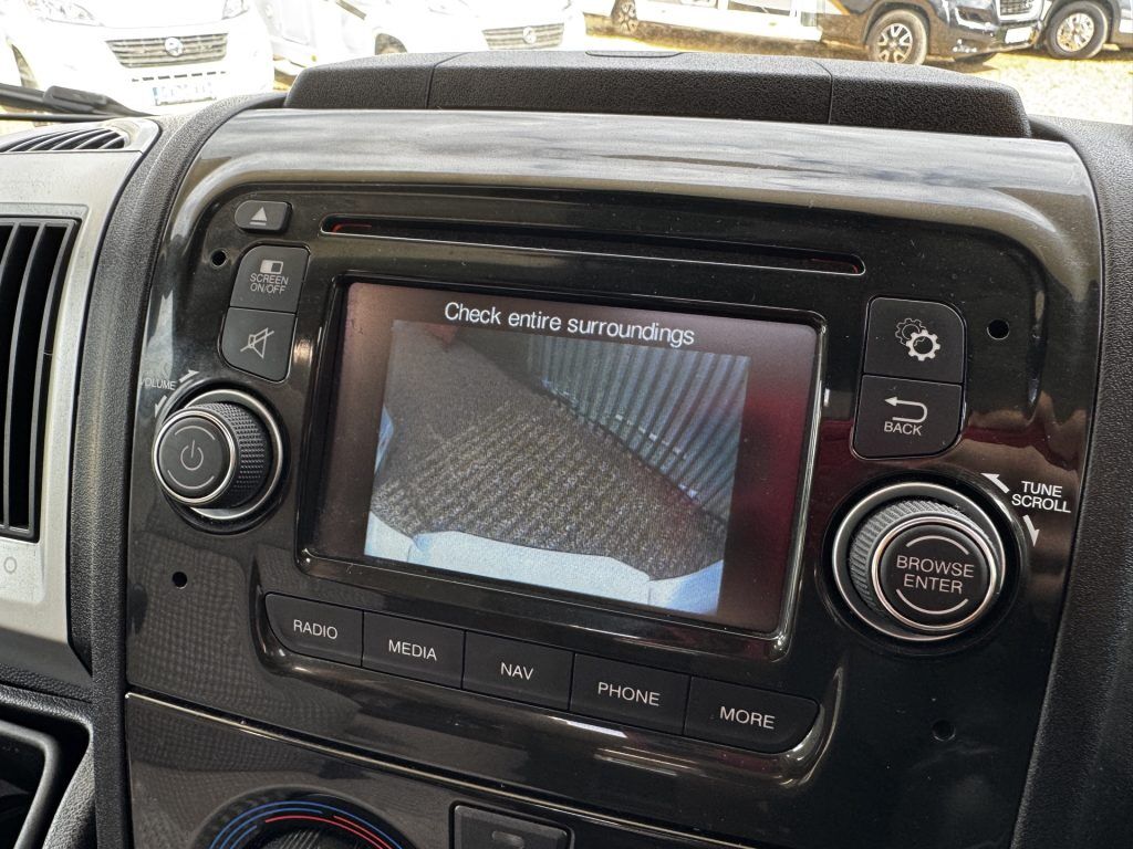 Auto-Trail Tracker RB 2017