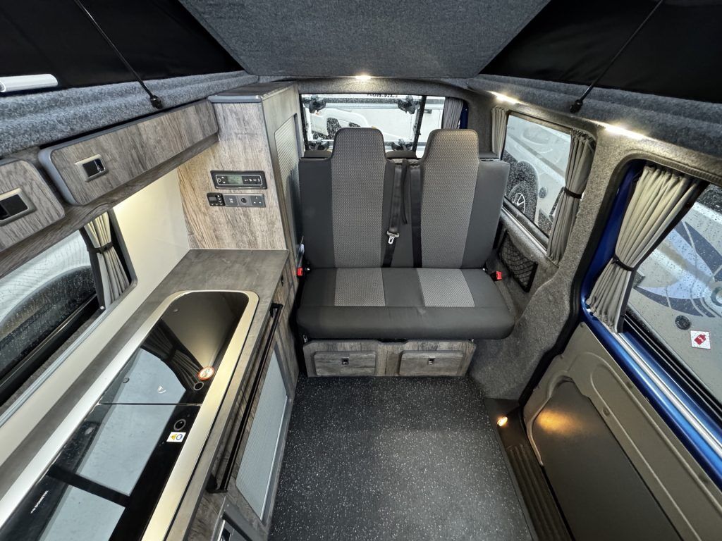 Volkswagen T6.1 Highline Denby 2021
