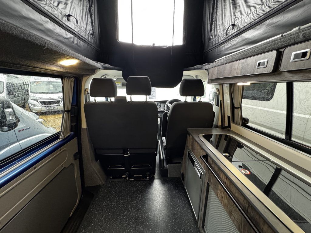 Volkswagen T6.1 Highline Denby 2021