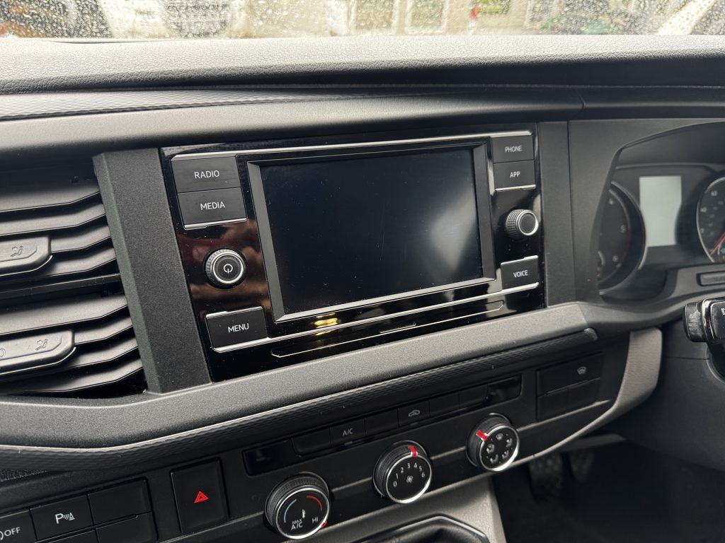 Volkswagen T6.1 Highline Denby 2021
